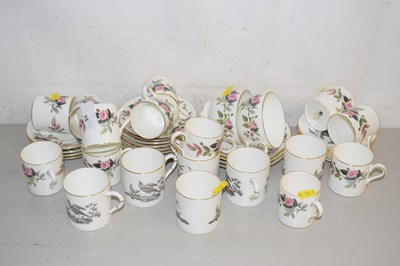 Lot 15 - Quantity of Wedgwood Hathaway Rose tea and...