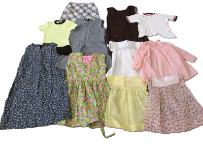 Lot 281 - A quantity of assorted 1960-80's children's...