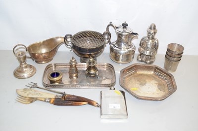 Lot 127 - Mixed Lot: Various silver plated table wares,...