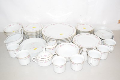 Lot 136 - A quantity of Portuguese Spal rose decorated...