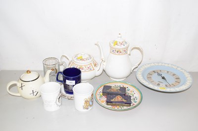 Lot 141 - Mixed Lot: Duchess teapot and coffee pot, a...