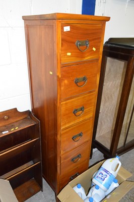 Lot 337 - A modern pedestal six drawer chest