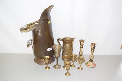 Lot 514 - Copper coal chute and assorted brass wares