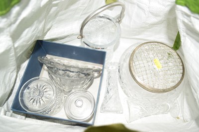 Lot 520 - Mixed Lot:  Rose bowl and other assorted glass...
