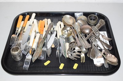Lot 524 - A tray of assorted cutlery