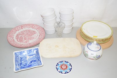 Lot 541 - Mixed Lot: Various table wares