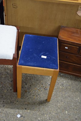 Lot 383 - SMALL OAK FRAMED BLUE UPHOLSTERED STOOL