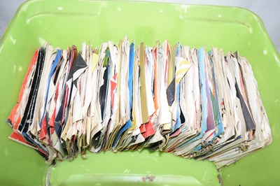 Lot 583 - Box of assorted singles