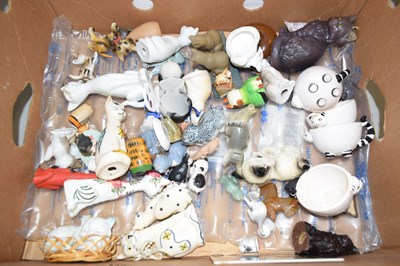 Lot 585 - Collection of various cat ornaments