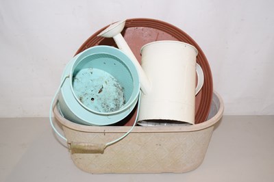 Lot 588 - Mixed Lot: Watering can, planters, garden...