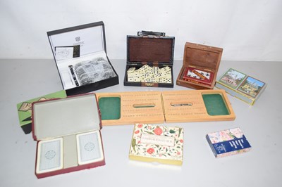 Lot 604 - Mixed Lot: Vintage cribbage board, hair...