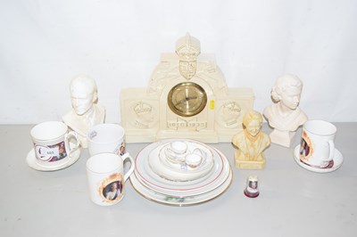 Lot 605 - Mixed Lot: Various royalty related items to...
