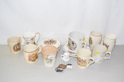 Lot 607 - A quantity of various royal commemorative mugs