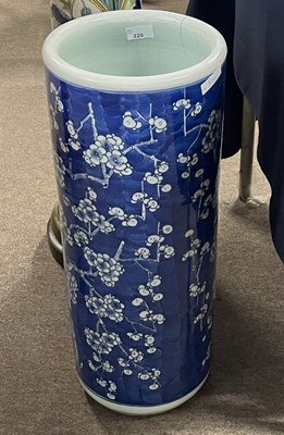 Lot 220 - A Chinese porcelain umbrella stand, late Qing...