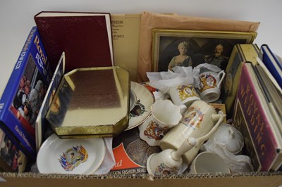 Lot 4 - COLLECTION VARIOUS ROYALTY CERAMICS, VARIOUS...