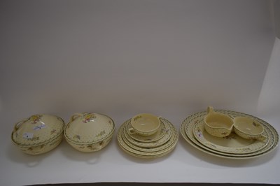 Lot 8 - QUANTITY OF SUSIE COOPER FLORAL DECORATED...