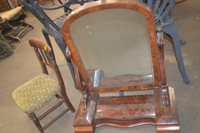 Lot 211 - Earlcy C20 mirror-back Dressing Table