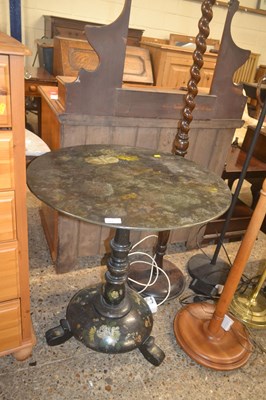 Lot 252 - Decoupage decorated metal-topped Table