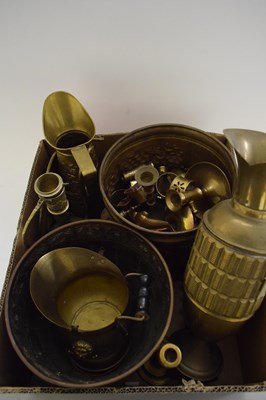 Lot 19 - MIXED LOT VARIOUS BRASS WARES, JARDINIERES ETC