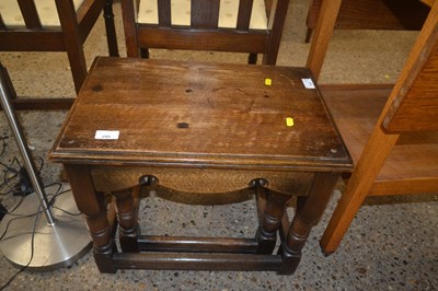 Lot 290 - Oak nest of tables