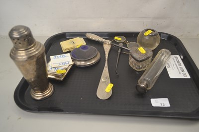 Lot 72 - Tray containing a qty of plated and silver top...