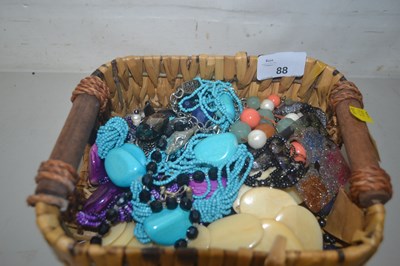 Lot 88 - Box of costume jewllery