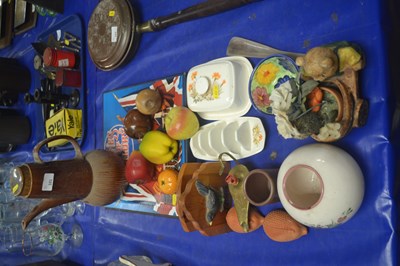 Lot 101 - Qty of ceramics, toast rack, coffee pot,...