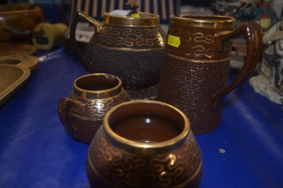 Lot 124 - Cermaic teapot, jug, milk jug and small bowl