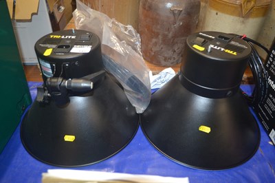 Lot 142 - Two Tri-lite florcent lamps by Bowens