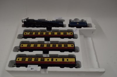 Lot 61 - HORNBY MODEL RAILWAYS 00 GAUGE LOCOMOTIVE...