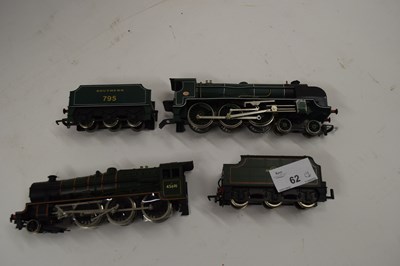 Lot 62 - 00 GAUGE MODEL RAILWAY MAINLINE RAILWAYS...