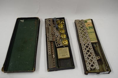 Lot 68 - VINTAGE MECCANO ACCESSORY OUTFIT