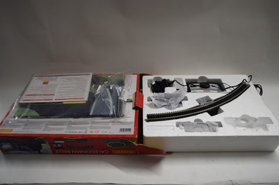 Lot 54 - HORNBY 'CALEDONIAN BELLE' 00 GAUGE TRAIN SET...