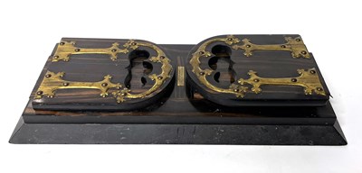 Lot 306 - A late 19th Century book rack