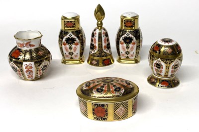 Lot 311 - Collection of Royal Crown Derby Old Imari...