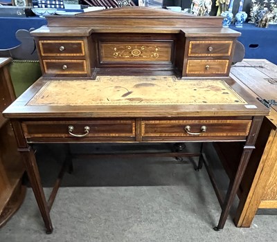 Lot 374 - A Victorian rosewood veneered centre table of...