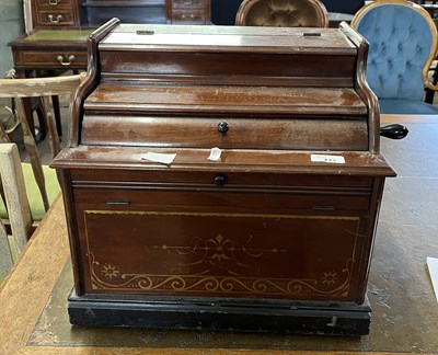 Lot 433 - A late 19th Century hand cranked organette,...