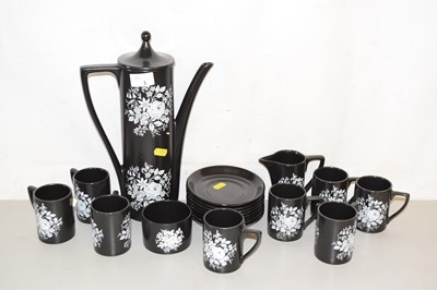 Lot 1 - A quantity of Portmierion floral decorated...