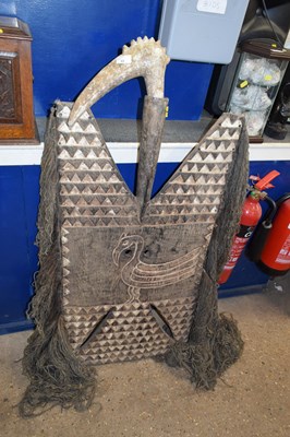 Lot 43 - Tribal African art