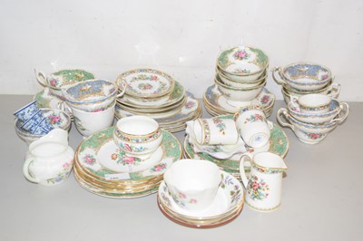 Lot 185 - Mixed Lot: Various tea wares to include Coalport