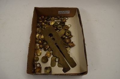 Lot 120 - BOX OF VINTAGE MILITARY BUTTONS