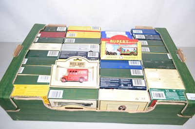 Lot 616 - A box of Lledo Days Gone vehicles in original...