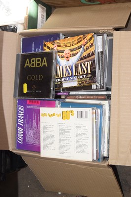 Lot 619 - Box of CD's