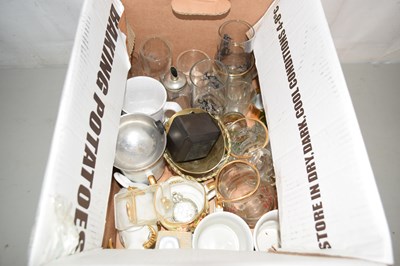 Lot 507 - Box of various assorted glass wares and other...