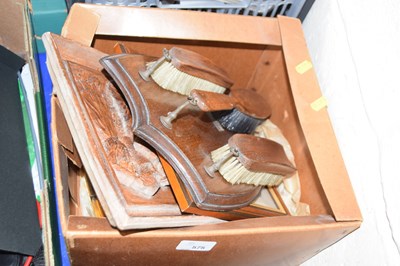 Lot 575 - Box of mixed items to include a shield shaped...