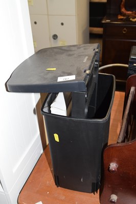 Lot 767 - A bin by Brabantia