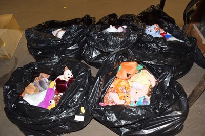 Lot 774 - A quantity of various toys to include Beanie...