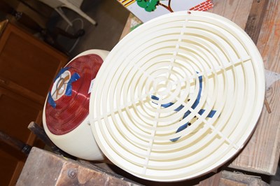 Lot 779 - A pair of retro lamp shades