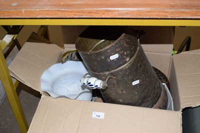 Lot 780 - Collection of various oil lamp parts
