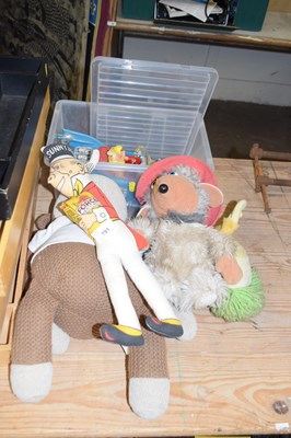 Lot 791 - Mixed lot of vintage children's toys
